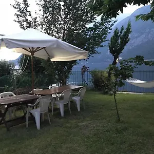 Appartamento L For Mandello del Lario